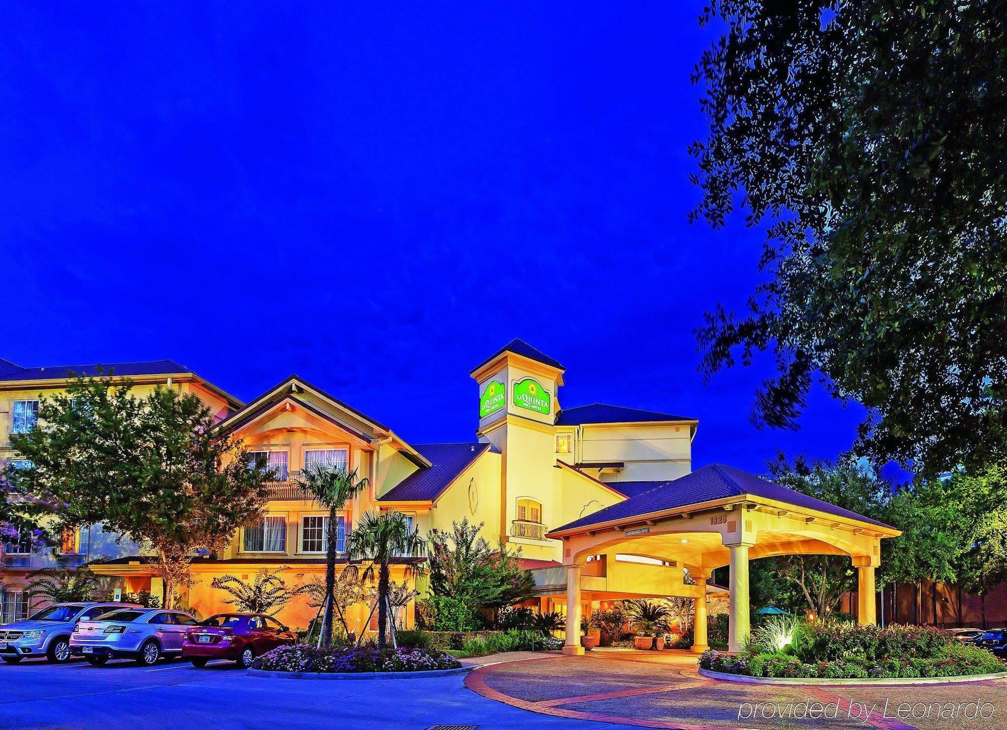 La Quinta By Wyndham Houston Galleria Area Exteriör bild